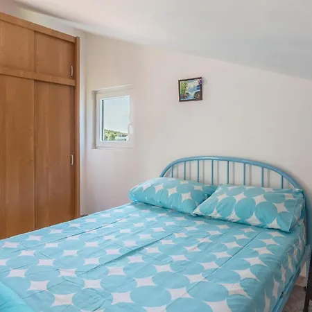 Apartman Amazing In With Kitchen *