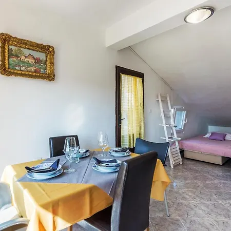 Apartmán Amazing In With Kitchen